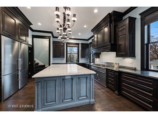 1047 Forest Ave, Evanston, IL 60202 photo 8