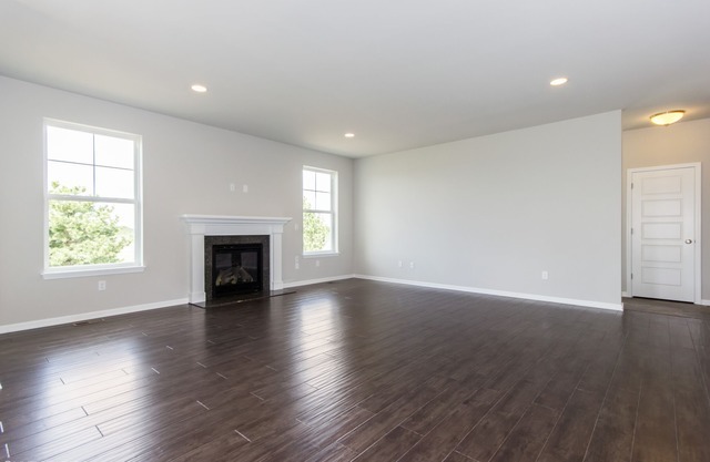 16040 S Selfridge Cir, Plainfield, IL 60586 photo 5