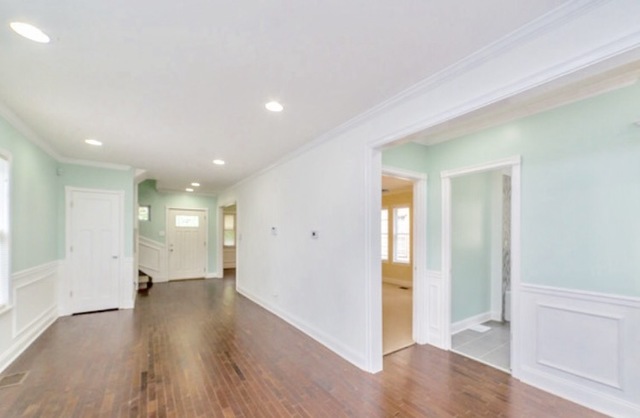 31 E 99th Pl, Chicago, IL 60628 photo 2