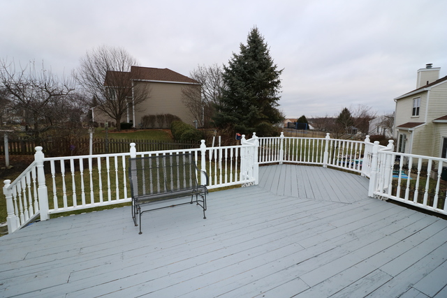 215 Aberdeen Dr, Algonquin, IL 60102 photo 21