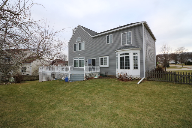 215 Aberdeen Dr, Algonquin, IL 60102 photo 22