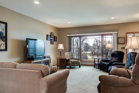 824 Pitcairn Ct, Davis, IL 61019 photo 6