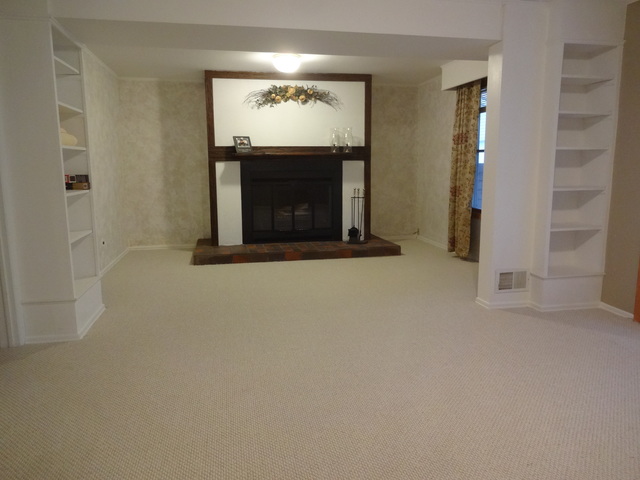 660 Frederick Ln, Hoffman Estates, IL 60169 photo 16