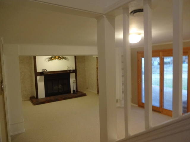 660 Frederick Ln, Hoffman Estates, IL 60169 photo 15