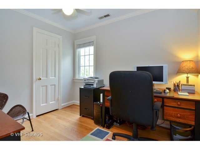 546 Meadow Rd, Winnetka, IL 60093 photo 9