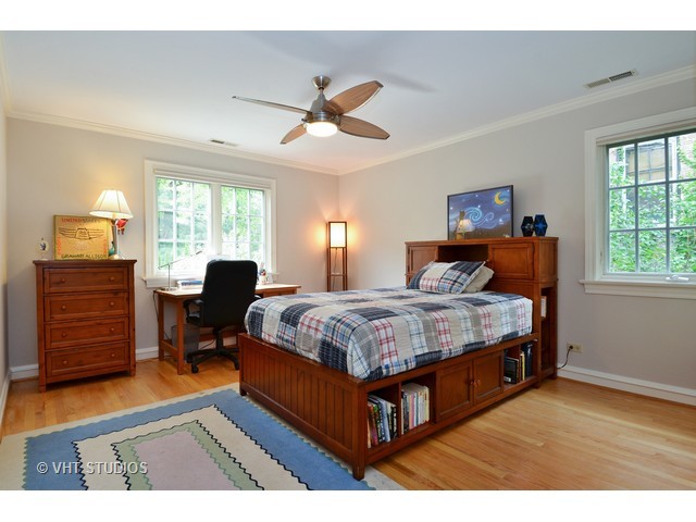 546 Meadow Rd, Winnetka, IL 60093 photo 13