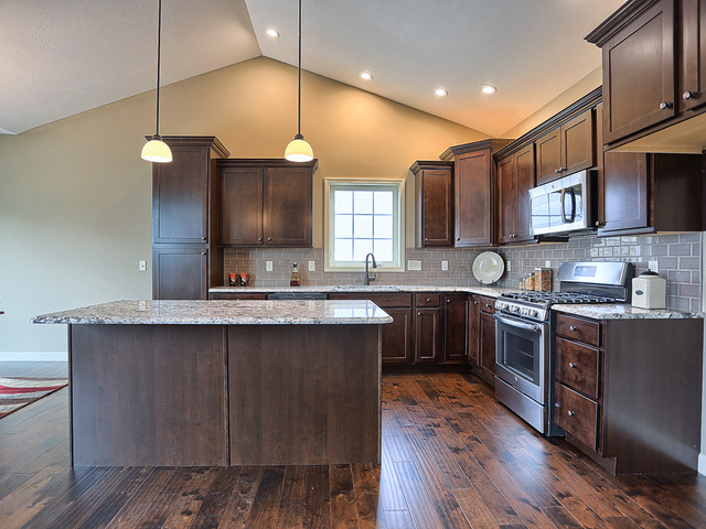 108 Cattail Ave, Savoy, IL 61874 photo 8