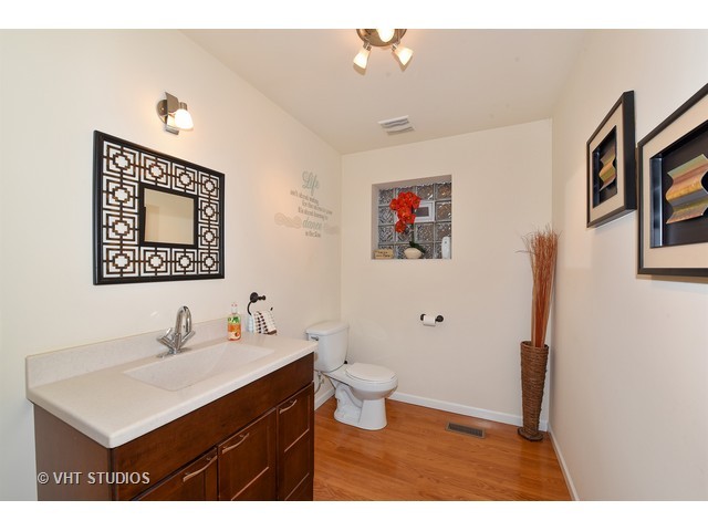 5408 S 72nd Ct, Summit, IL 60501 photo 13