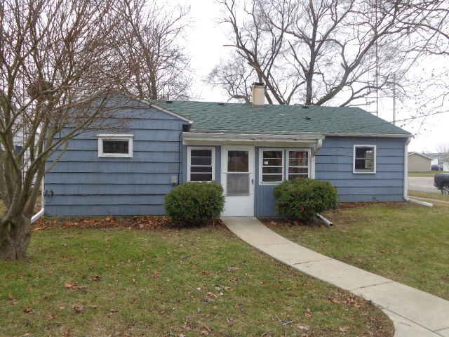 1003 E Taylor St, Dekalb, IL 60115 photo 12
