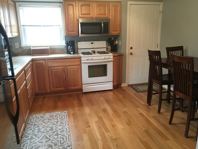 454 W 7th St, Pecatonica, IL 61063 photo 5