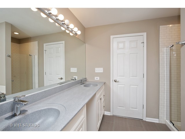 1118 Barber Ct, West Dundee, IL 60118 photo 12