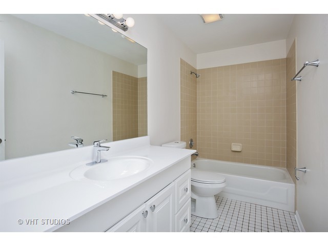 1118 Barber Ct, West Dundee, IL 60118 photo 18
