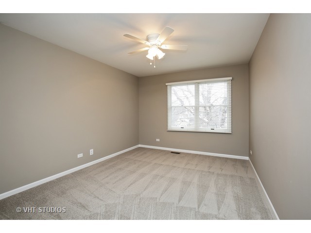 1118 Barber Ct, West Dundee, IL 60118 photo 13