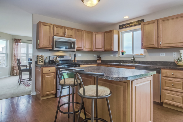 2823 Arches Dr, Plainfield, IL 60586 photo 7