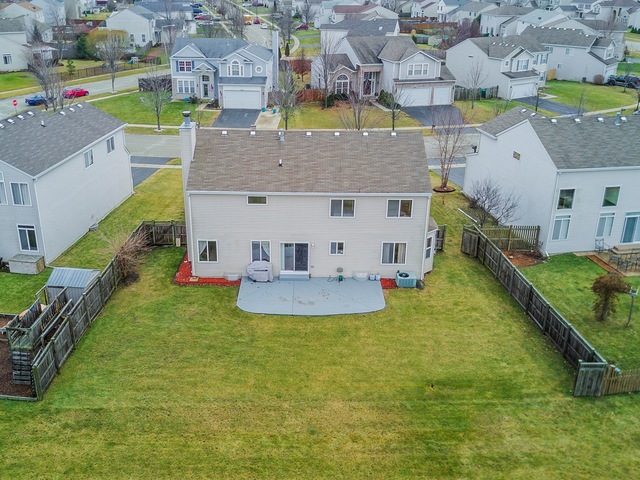 2823 Arches Dr, Plainfield, IL 60586 photo 2