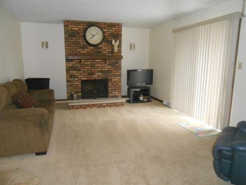 105 Raven Ct, Morris, IL 60450 photo 5