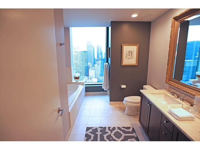 60 E Monroe St #4204, Chicago, IL 60603 photo 18