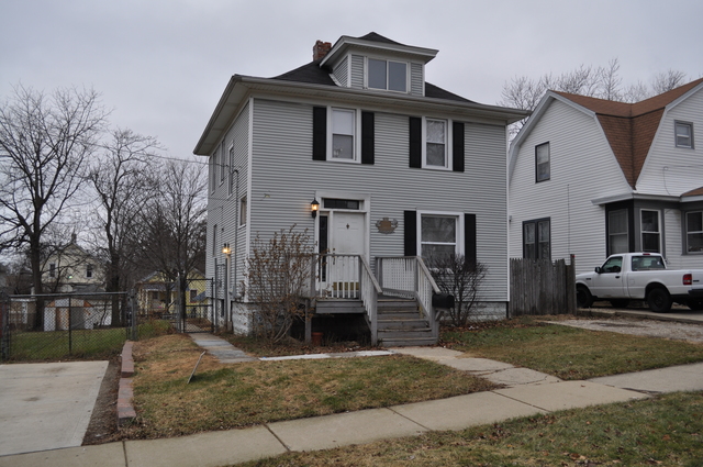 308 Stuart Ave, Aurora, IL 60505 photo 1