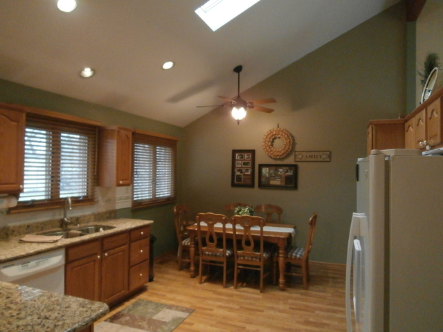 4425 151st St, Midlothian, IL 60445 photo 8