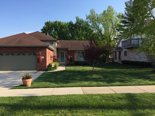 4425 151st St, Midlothian, IL 60445 photo 1