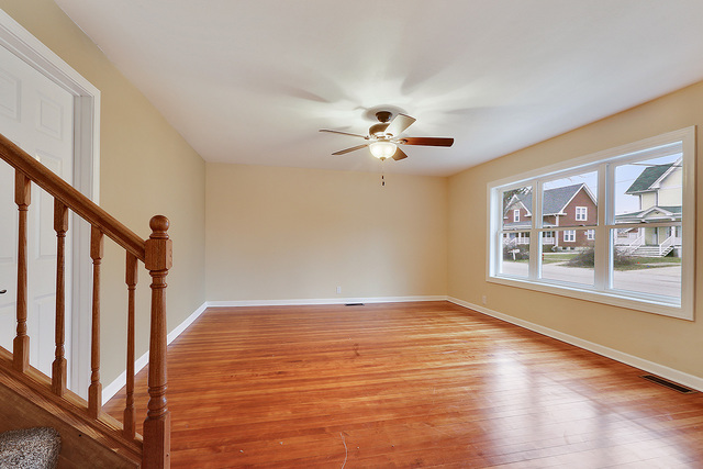 407 S Third St, Peotone, IL 60468 photo 7