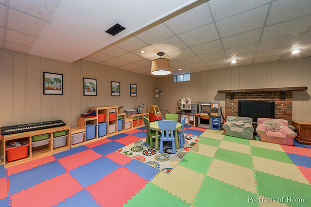 1304 Gamon Rd, Wheaton, IL 60189 photo 22