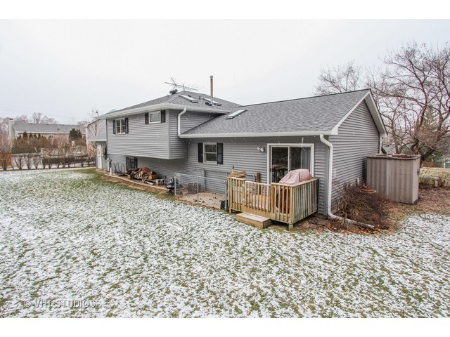 179 Willow Rd, Ingleside, IL 60041 photo 16