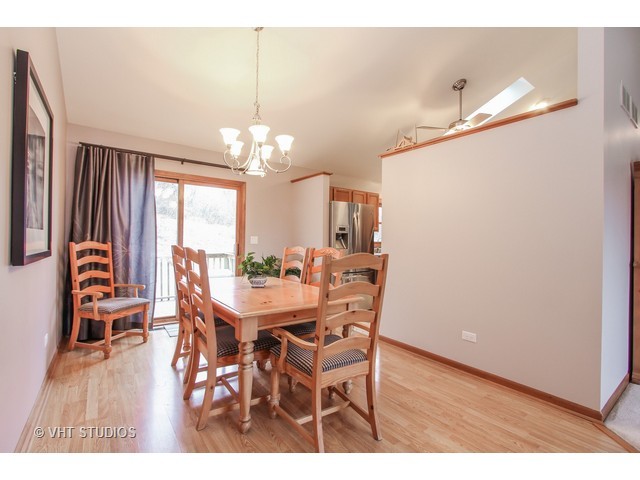 179 Willow Rd, Ingleside, IL 60041 photo 6