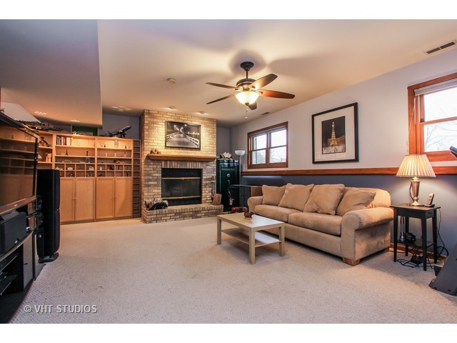 179 Willow Rd, Ingleside, IL 60041 photo 7