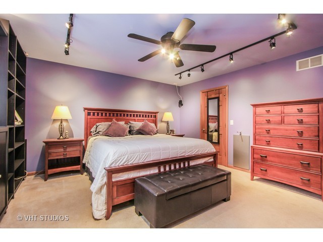 179 Willow Rd, Ingleside, IL 60041 photo 8