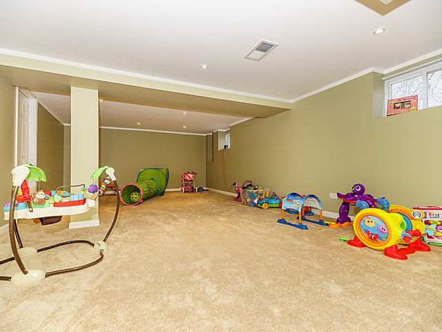 110 N Maple St, Addison, IL 60101 photo 20