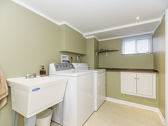 110 N Maple St, Addison, IL 60101 photo 22