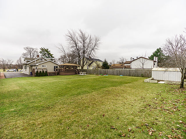 110 N Maple St, Addison, IL 60101 photo 23