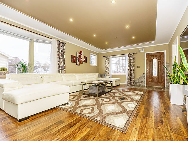 110 N Maple St, Addison, IL 60101 photo 4