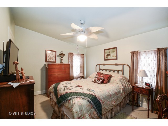 7129 S Oketo Ave, Bridgeview, IL 60455 photo 6