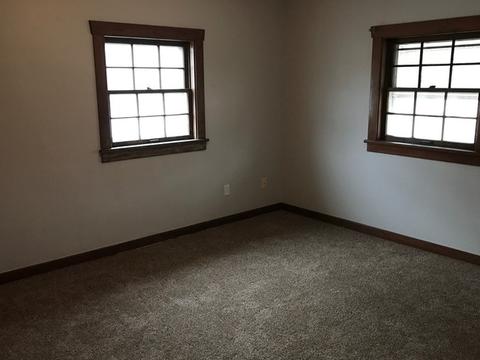 612 Walnut Ave, Elgin, IL 60123 photo 6