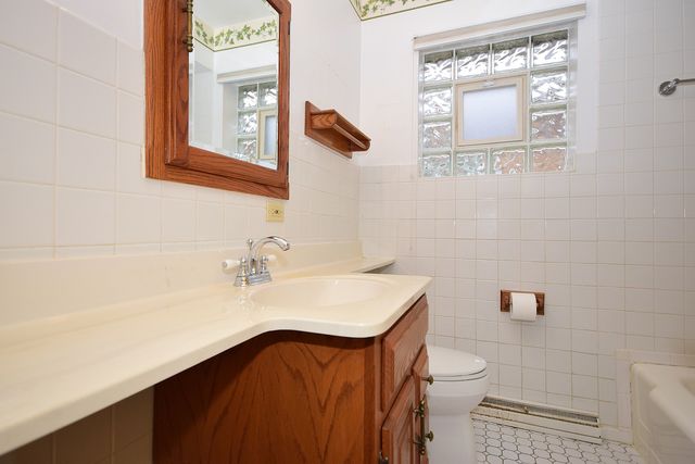 7615 W Devon Ave, Chicago, IL 60631 photo 10