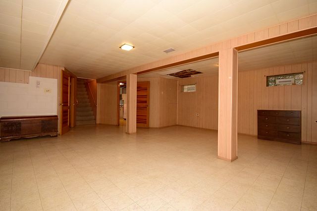 7615 W Devon Ave, Chicago, IL 60631 photo 17