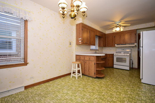 7615 W Devon Ave, Chicago, IL 60631 photo 7
