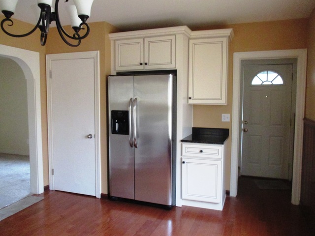 6059 S 76th Ave, Summit, IL 60501 photo 4