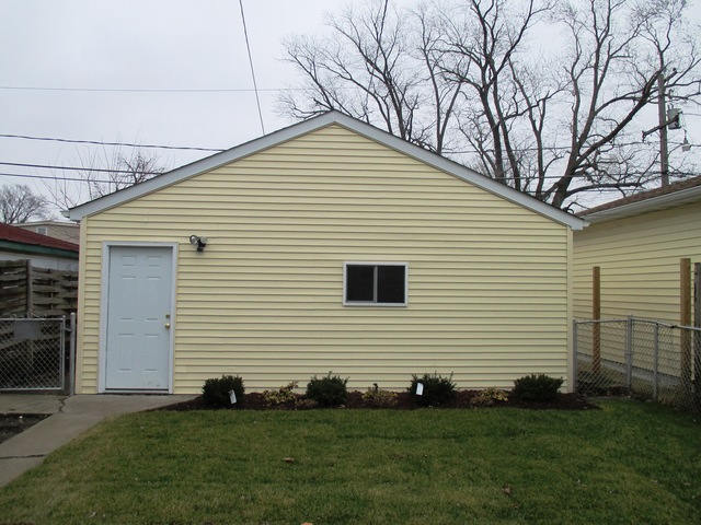 6059 S 76th Ave, Summit, IL 60501 photo 9