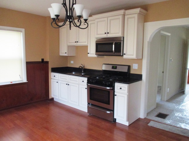 6059 S 76th Ave, Summit, IL 60501 photo 3