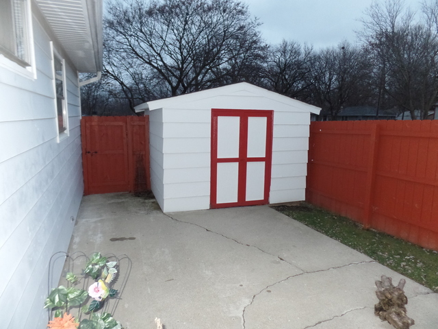801 Bent St, Elgin, IL 60120 photo 11