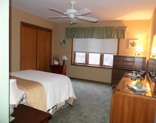 1685 Mill St #606, Des Plaines, IL 60016 photo 7