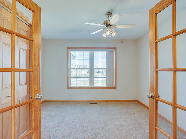 607 Folsom Ct, Sidney, IL 61877 photo 18