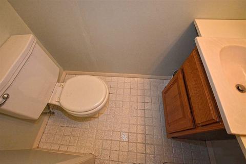 130 E Hillside Rd, Naperville, IL 60540 photo 8