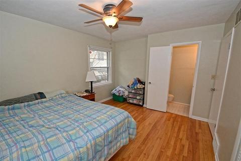 130 E Hillside Rd, Naperville, IL 60540 photo 10