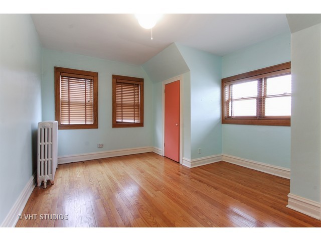 219 E May St, Elmhurst, IL 60126 photo 6