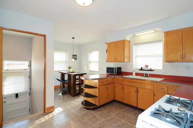 3201 Oak Ave, Brookfield, IL 60513 photo 3