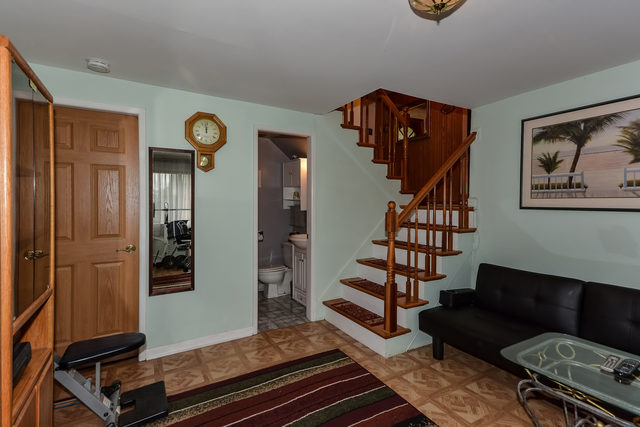 224 S Beverly St, Wheaton, IL 60187 photo 11